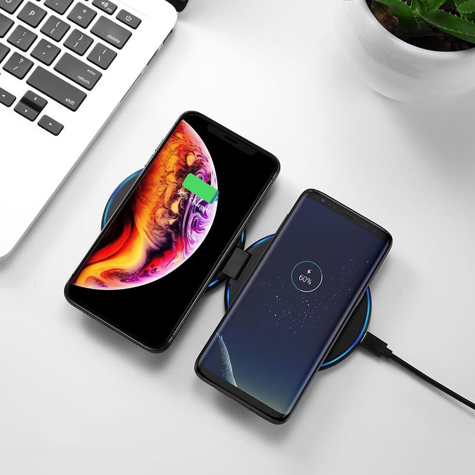 Flip Pad- Foldable Dual 20W Fast Qi Wireless Charger